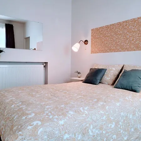 Cosy Proche Paris Montmartre Apartman